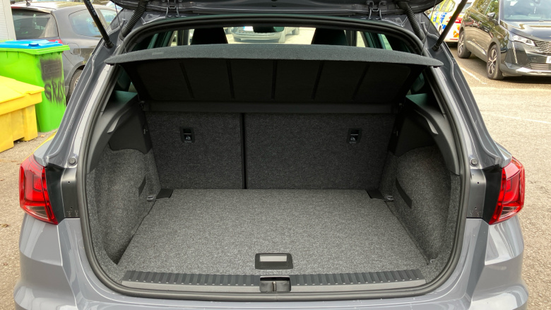 SEAT Arona 1.0 TSI 115 FR Black Edition 5dr Petrol Hatchback